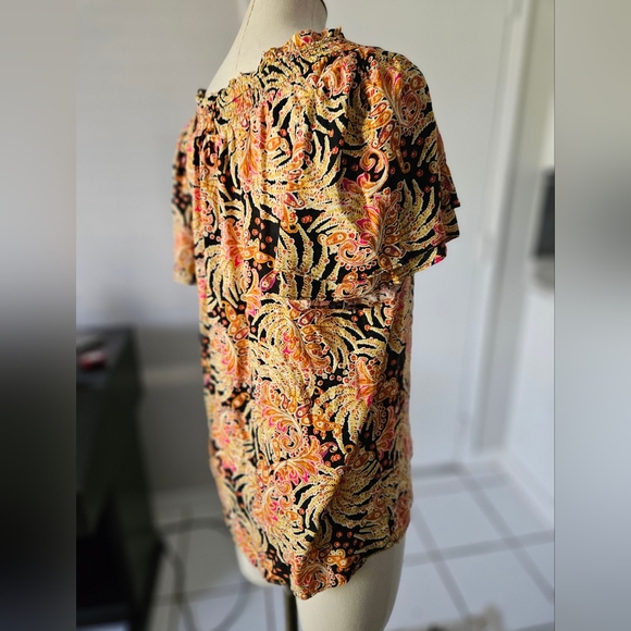 Rose + Olive Boho Top Small - Picture 3 of 5